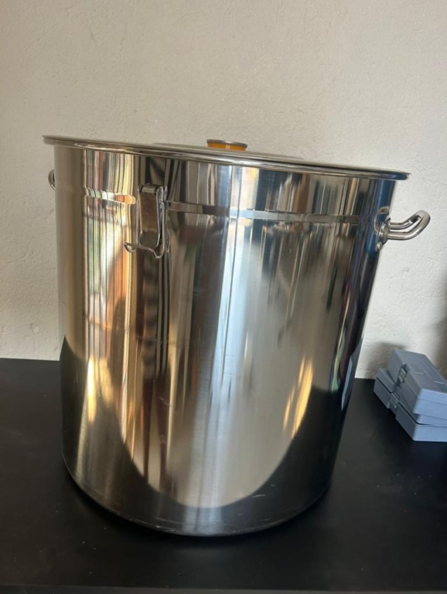 Honey settling tank 100kg _ $80